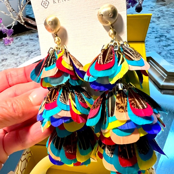 NWT Kendra Scott Lenni Feather Statement Earrings EXTREMELY RARE So Perfect! - Picture 7 of 10
